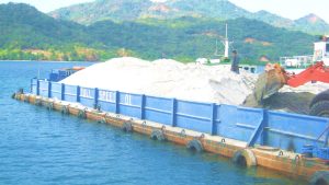Barges for lease in the Philippines for offshore construction material storage and warehouse