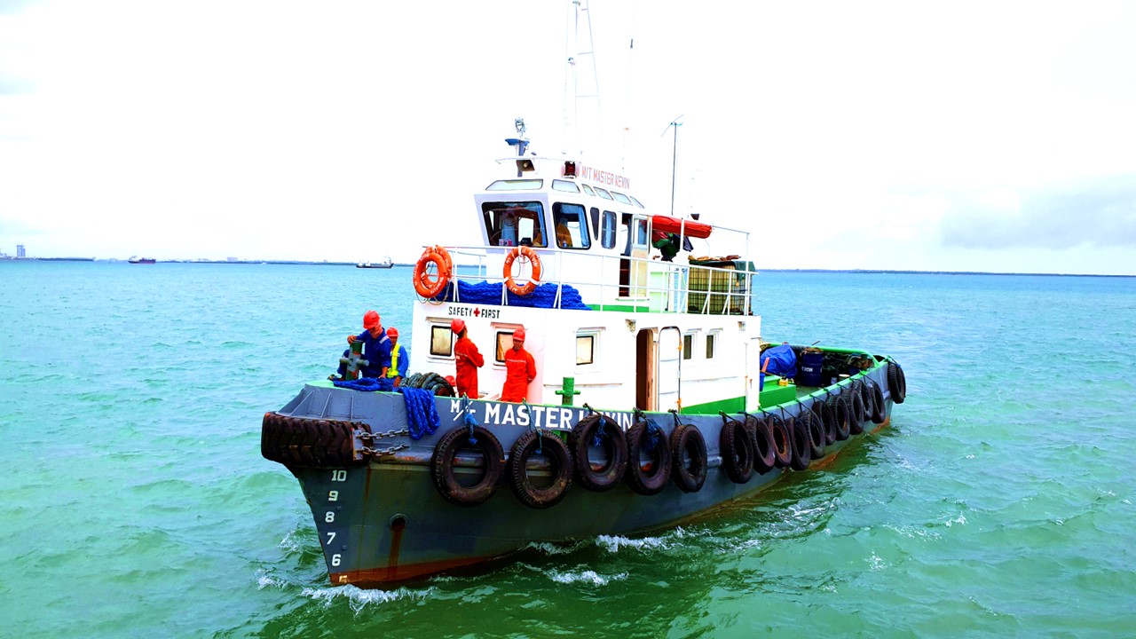 Tugboat company in the Philippines - Rental of towing boat